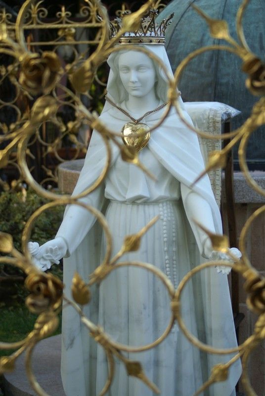 PRIERE A NOTRE DAME DES ROSES